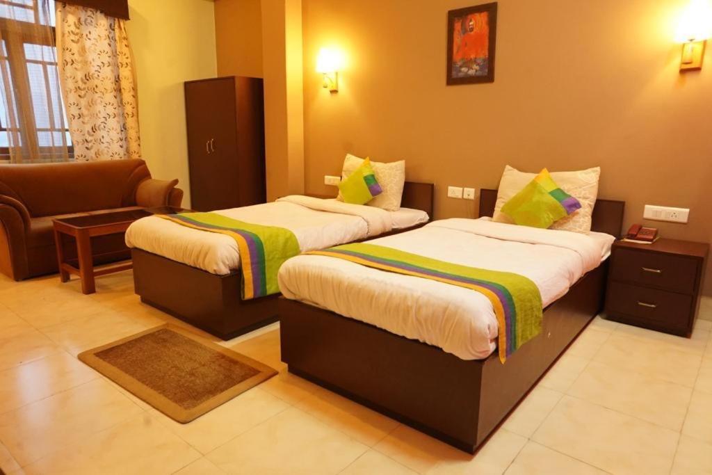 Dwang Rumtek Resort Tadong Экстерьер фото