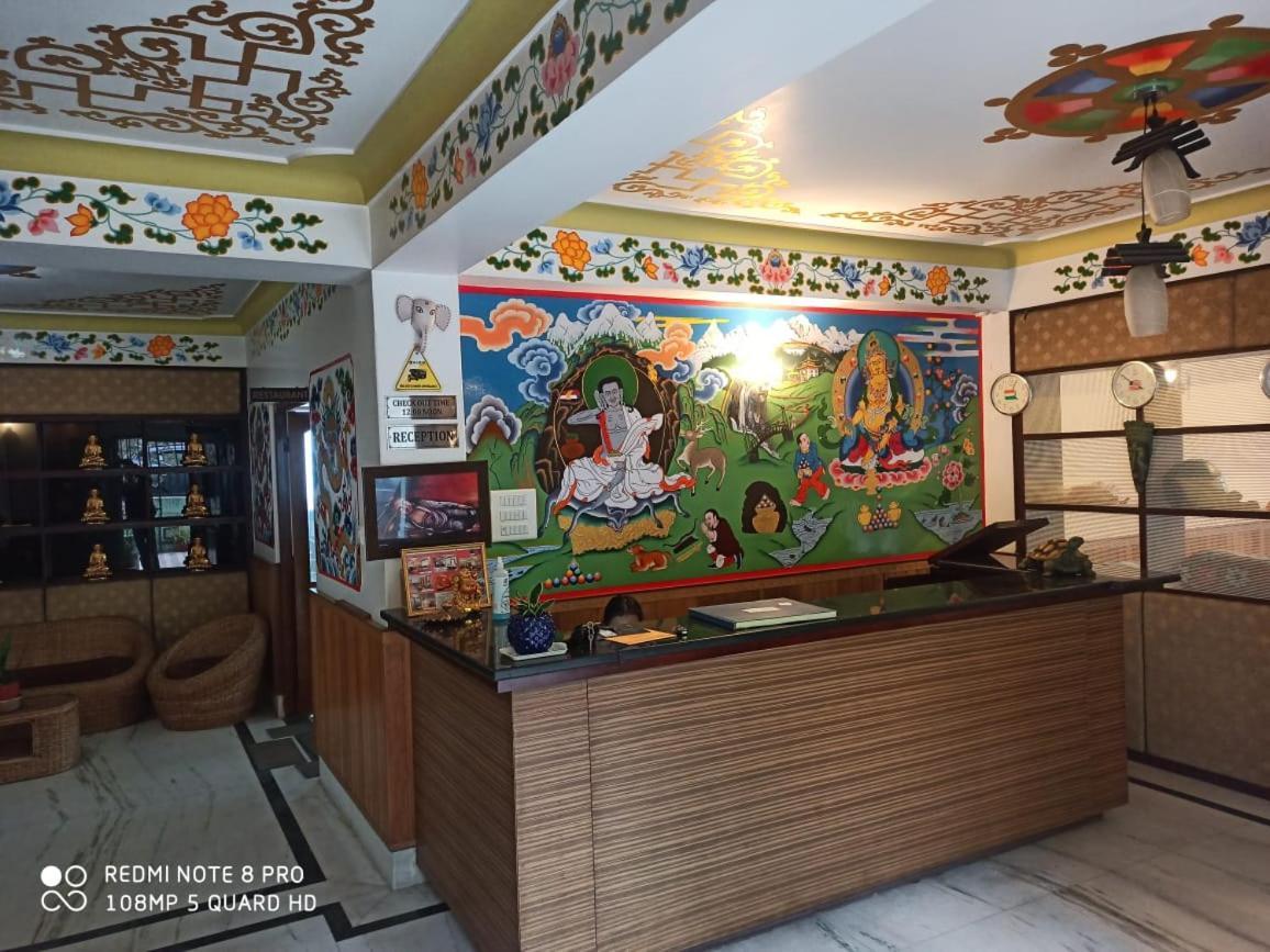 Dwang Rumtek Resort Tadong Экстерьер фото
